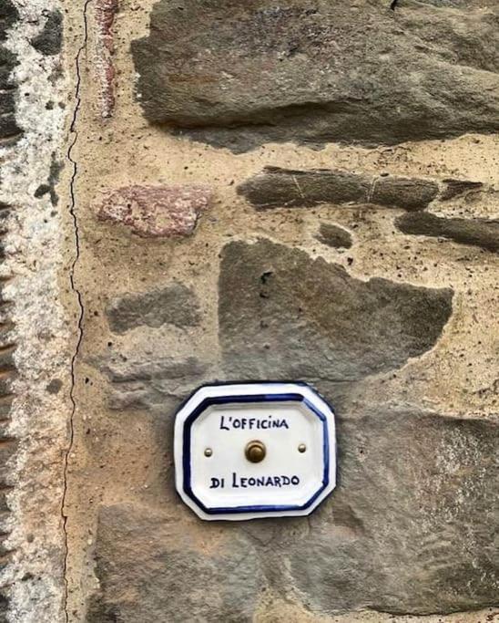 Apartamento Loft Officina Di Leonardo Nel Centro Di Vinci Exterior foto